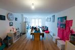 Appartement à vendre à Charleroi, 2 chambres, Immo, 9000 m², Appartement, 2 kamers