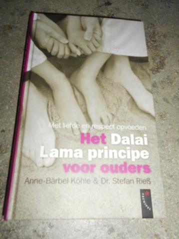 Het Dalai Lama principe voor ouders beschikbaar voor biedingen