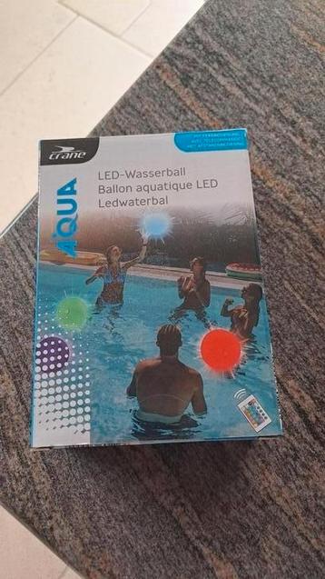 Ledwaterbal met afstandsbediening  beschikbaar voor biedingen