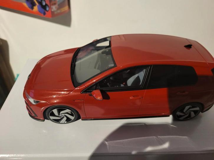 2 x vw golf gti en r vw8 en vw6 r otto models Prijs st 85eu, Hobby en Vrije tijd, Modelauto's | 1:18, Ophalen of Verzenden