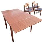 Vintage teakhouten eettafel+stoelen HW Klein Bramin Deens, Mid century, Ophalen of Verzenden, Zo goed als nieuw, Vier personen