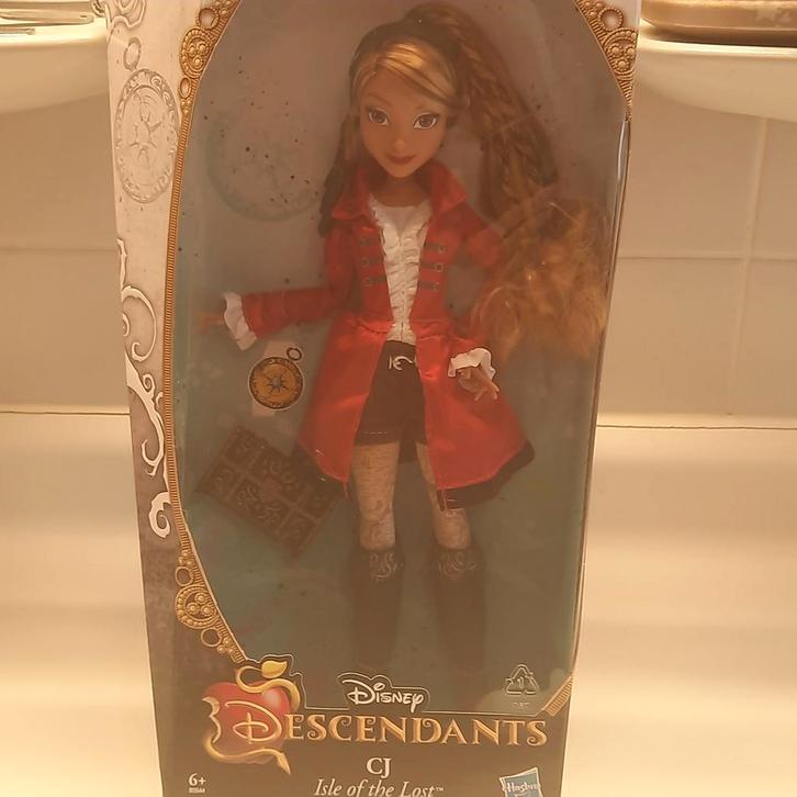 DISNEY: DESCENDANTS CJ ISLE OF THE LOST*MIB*SEALED*, Verzamelen, Disney, Nieuw, Beeldje of Figuurtje, Ophalen