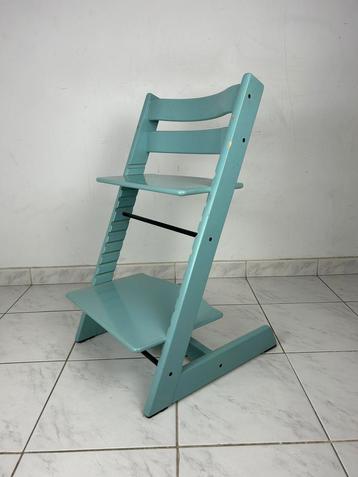 Stokke Tripp Trapp licht blauw nieuw model beschikbaar voor biedingen