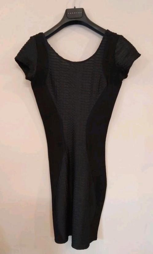 Feestkleding zwart M: kleedje, broek, trui, blouse, pumps, Kleding | Dames, Gelegenheidskleding, Zo goed als nieuw, Maat 38/40 (M)