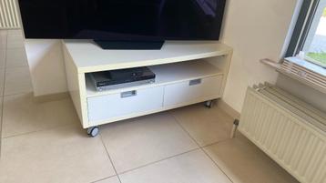 tv meubel beschikbaar voor biedingen