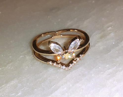 Damesring rosé goud zirkonia vlinder Lovisa, Handtassen en Accessoires, Ringen, Goud, Met kristal, Met strass, Verzenden