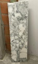 Arabescato-marmer Vensterbanktablet 112 cm x 29,5 cm x 2 cm., Enlèvement, Utilisé, Autres matériaux, Moins de 20 mm