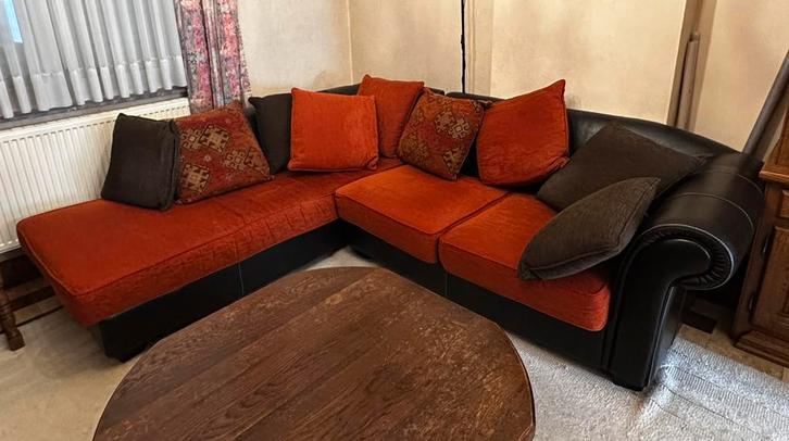 Canapé d’angle modulable rouge et noir, Maison & Meubles, Canapés | Salons, Comme neuf, Banc d'angle, Quatre personnes ou plus