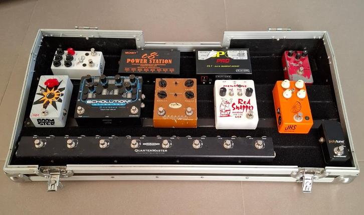 Pedalboard voor effecten (hardcase), Muziek en Instrumenten, Behuizingen en Koffers, Gebruikt, Elektrische gitaar, Flightcase