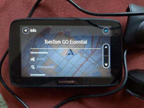Tomtom essential 5 inch zo goed als nieuw, Auto diversen, Overige Auto diversen, Ophalen of Verzenden