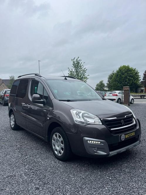 Peugeot partner benzine, Auto's, Peugeot, Bedrijf, Te koop, Partner Tepee, ABS, Adaptieve lichten, Airbags, Airconditioning, Alarm