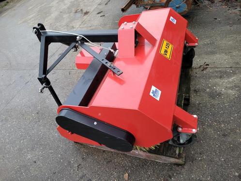 Veegmachine 1.25 mtr met aftakas en opvangbak, Doe-het-zelf en Bouw, Reinigingsmachines, Zo goed als nieuw, Ophalen