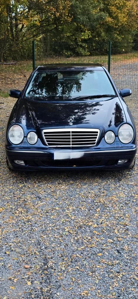 À vendre Mercedes w210 200 Cdi, Auto's, Mercedes-Benz, Particulier, E-Klasse, Elektrische ramen, Diesel, Euro 3, Berline, 5 deurs