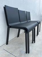 Chaises Vitra Van Severen .03 entièrement noires, multiples, Enlèvement ou Envoi, Design, Comme neuf, Cinq, Six Chaises ou plus