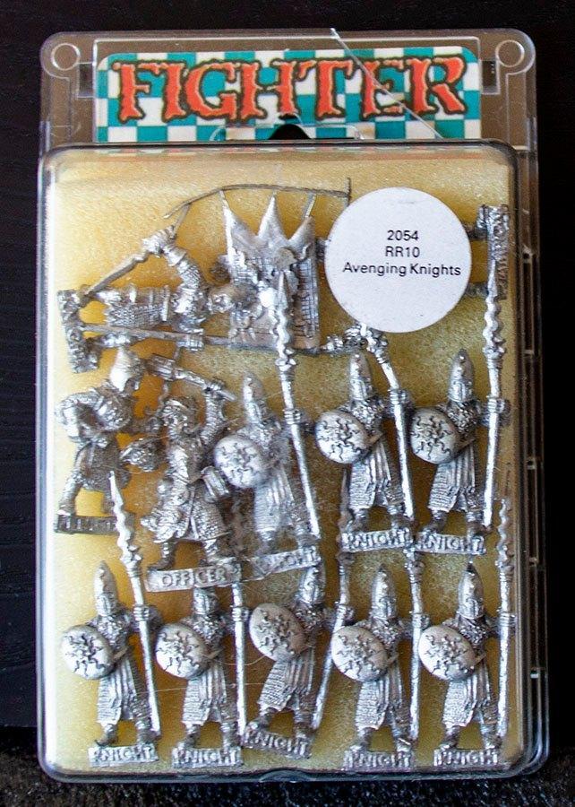 WH Battle Box RR10 Avenging Knights/High Elves 1988, Hobby en Vrije tijd, Wargaming, Zo goed als nieuw, Warhammer, Figuurtje(s)