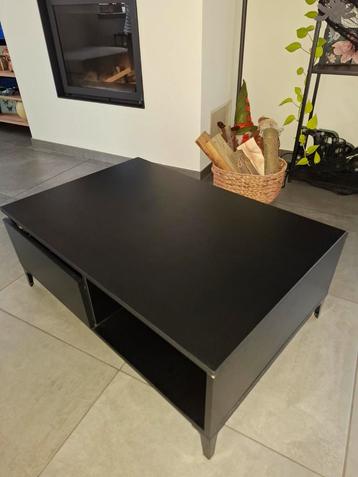 Salontafel zwart beschikbaar voor biedingen