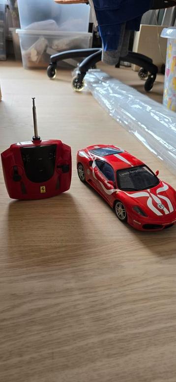 Ferrari afstandsbediening beschikbaar voor biedingen