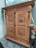 Massief houten halkast of opbergkast met 4 leggers., Antiek en Kunst, Ophalen