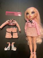 Rainbow High pop, Kinderen en Baby's, Speelgoed | Poppen, Ophalen, Zo goed als nieuw