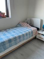 Bed en nachtkastje incl matras, Huis en Inrichting, Slaapkamer | Complete slaapkamers, Ophalen, Zo goed als nieuw