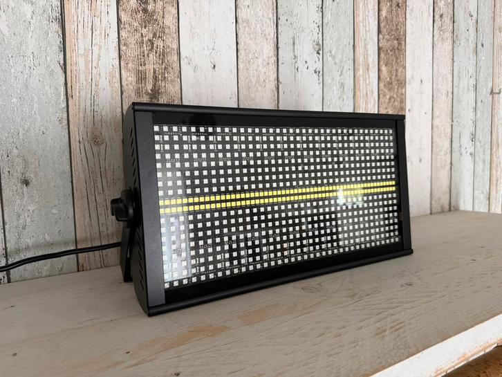 200w blinder / stroboscoop / washer, Muziek en Instrumenten, Licht en Laser, Nieuw, Licht, Ophalen of Verzenden