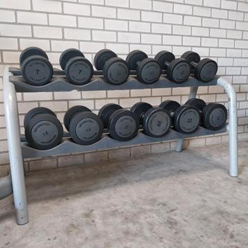 Technogym Dumbells Set  7 kilo tot 22 kilo + Technogym Rack, Enlèvement, Comme neuf