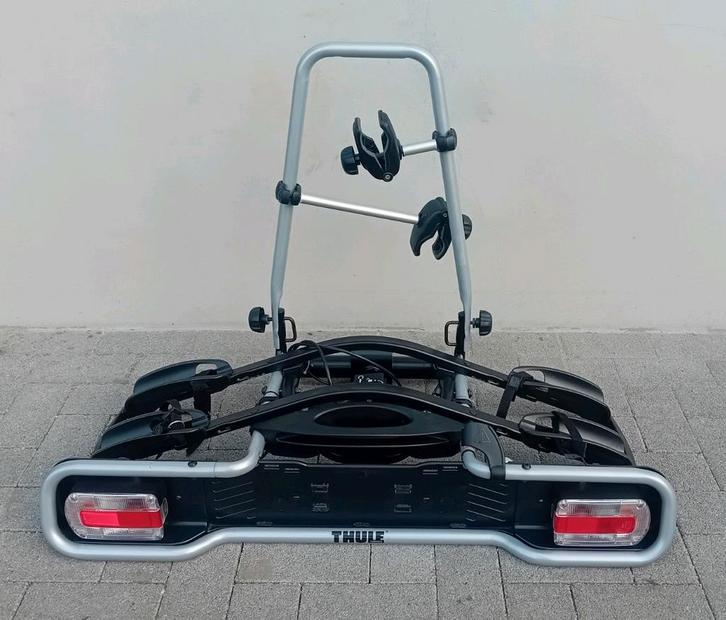 Fietsendrager Thule 940 2fietsen kantelbaar Max36kg NWP 469€, Auto diversen, Fietsendragers, Zo goed als nieuw, Trekhaakdrager