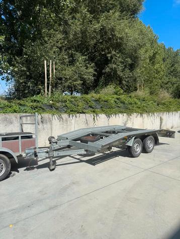 Auto Trailer TE HUUR beschikbaar voor biedingen
