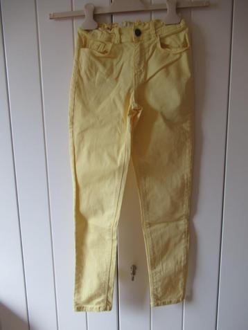 Kiabi, pantalon d'été jaune, taille 140