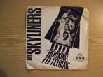 CEES AND THE SKYLINERS    ROCKING TO TELSTAR / GOLDEN, 7 inch, Single, Ophalen of Verzenden, Zo goed als nieuw