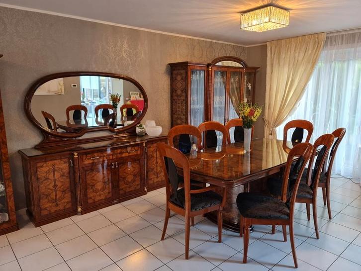 Zeer mooie hoogglans Italiaanse eetkamer ., Huis en Inrichting, Complete eetkamers, Zo goed als nieuw, Ophalen