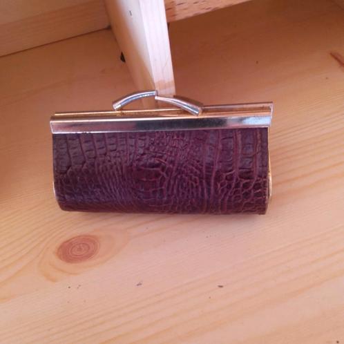 Vintage portemonnee in krokodillenleer., Handtassen en Accessoires, Portemonnees, Zo goed als nieuw, Bruin, Ophalen of Verzenden