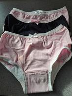 UnderWunder set van 3 onderbroekjes maat 128, Kinderen en Baby's, Kinderkleding | Overige, Ophalen of Verzenden, Zo goed als nieuw