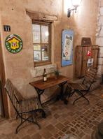 mooi bistrotafeltje    bistrostoelen    sidetable, Ophalen