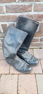 Duitse laarzen, Verzamelen, Ophalen