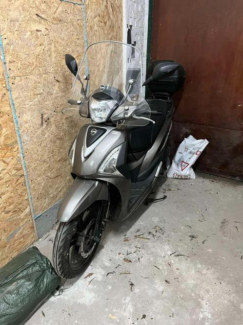 scooter Sym Synphony 125cc, Fietsen en Brommers, Scooters | SYM, Zo goed als nieuw, Overige modellen, Klasse B (45 km/u), Benzine