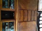 Art deco kast met vitrine, Ophalen