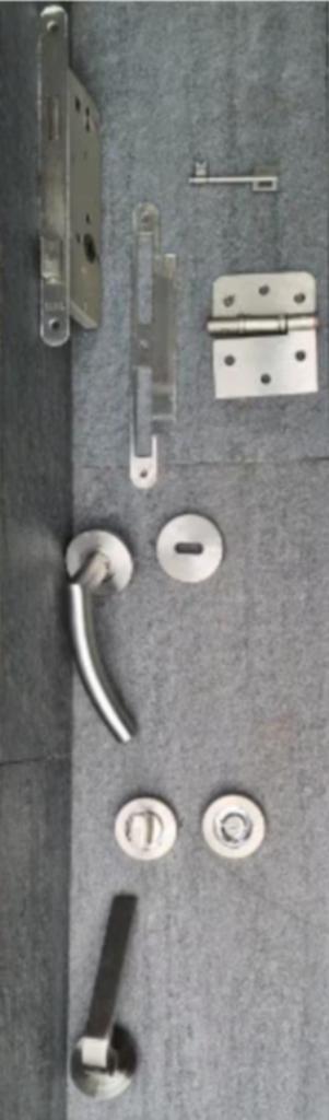 Deurbeslag: deurklinken, sloten en scharnieren, Doe-het-zelf en Bouw, Hang- en Sluitwerk, Zo goed als nieuw, Overige typen, Inox