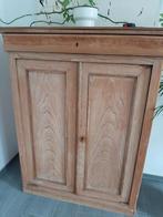 Oude antieke kast, Huis en Inrichting, Ophalen of Verzenden