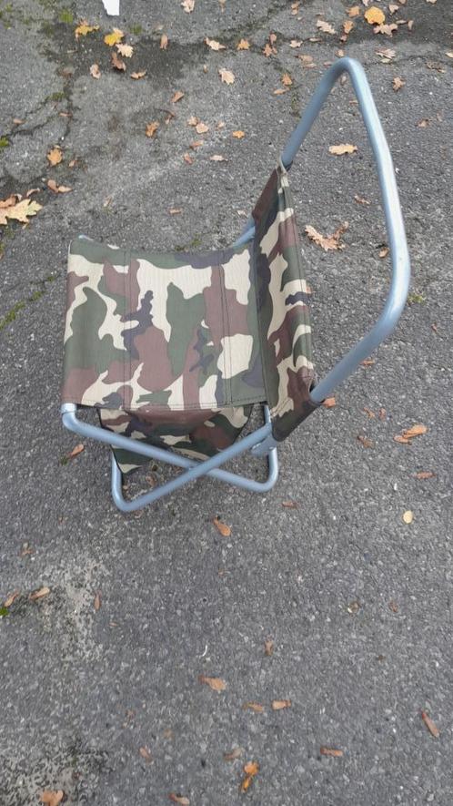 Plooistoeltje met koeltas met rits + zitje met vaste koelzak, Caravans en Kamperen, Kampeeraccessoires, Zo goed als nieuw, Ophalen of Verzenden