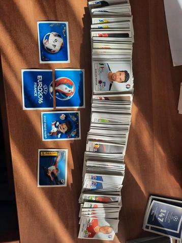 570 verschillende Panini Euro 2016 stickers
