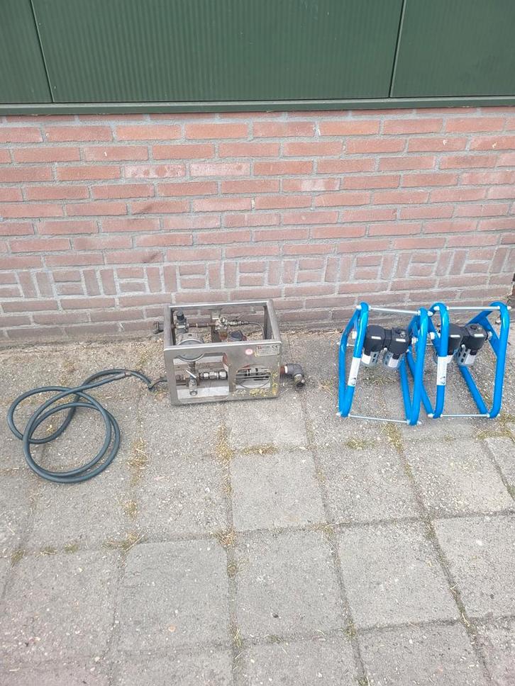 Globe APU Unicub E — Pompe d'essai haute pression, Bricolage & Construction, Compresseurs, Enlèvement ou Envoi