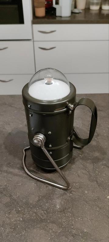 Zaklantaarn/ staande lamp Duitse leger beschikbaar voor biedingen