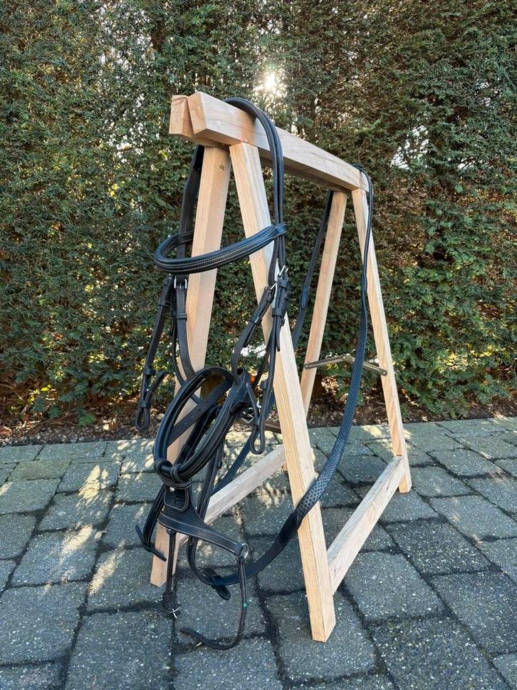 2 brides, Animaux & Accessoires, Chevaux & Poneys | Brides & Harnachement, Utilisé, Récréation, Enlèvement ou Envoi