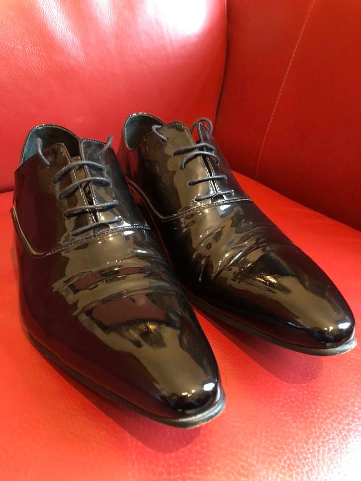 Souliers vernis 43,5, Kleding | Heren, Schoenen, Zo goed als nieuw, Overige typen, Zwart, Ophalen of Verzenden