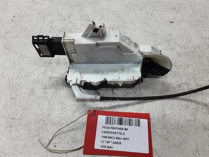 PORTIERSLOT LINKS VOOR Partner (GC / GF / GG / GJ / GK), Auto-onderdelen, Carrosserie, Peugeot, Voor, Links, Gebruikt