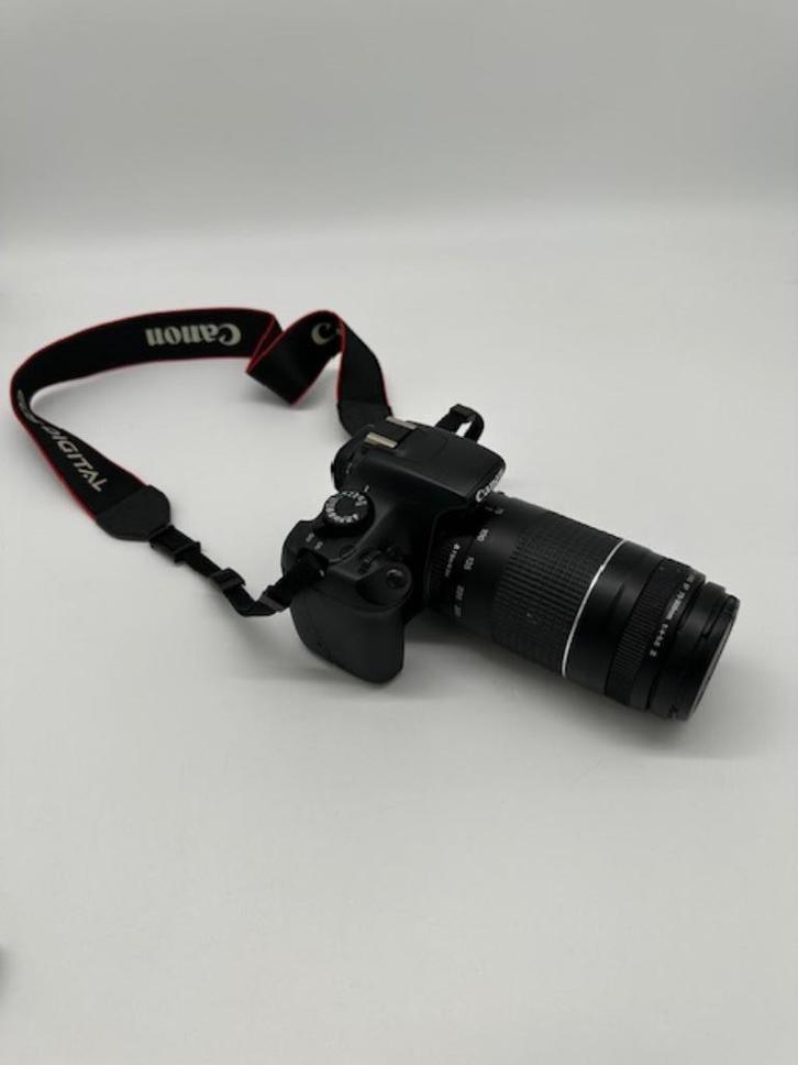 Canon EOS 1100D + Canon canon ef 75-300mm 1:4-5.6, Audio, Tv en Foto, Fotocamera's Digitaal, Zo goed als nieuw, Spiegelreflex