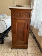 Ancienne table de nuit en chêne + tablette marbre, Enlèvement, Utilisé