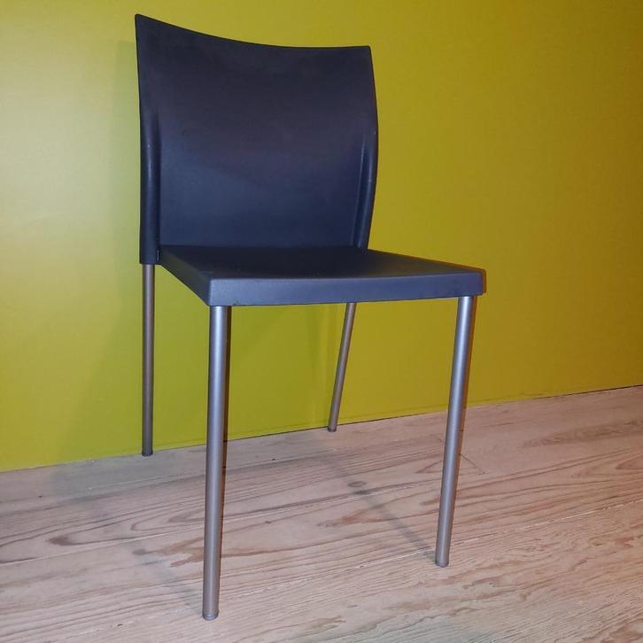 Stoelen design Amat bikini 6x  !! in prijs verlaagd !!, Maison & Meubles, Chaises, Utilisé, Cinq, Six Chaises ou plus, Synthétique