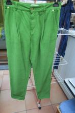 Broek nieuw groen geribd Essentiel mt 38 (28), Kleding | Dames, Broeken en Pantalons, Maat 38/40 (M), Nieuw, Ophalen of Verzenden